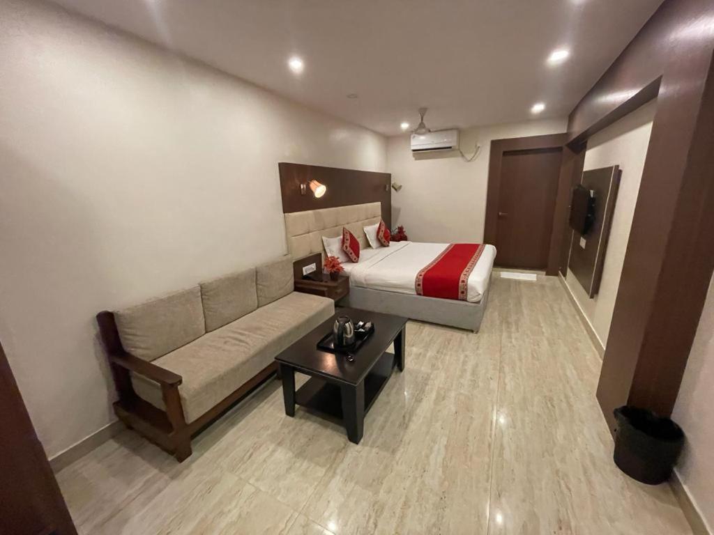 Hotel Hari Vilaas Varanasi Ngoại thất bức ảnh