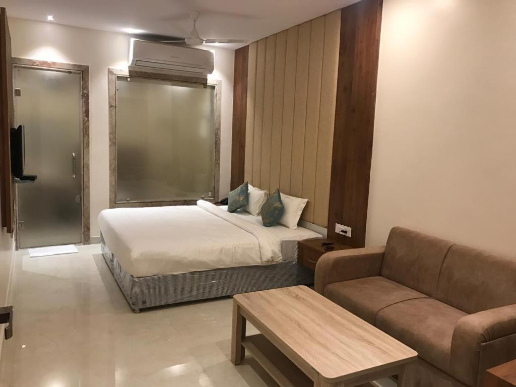 Hotel Hari Vilaas Varanasi Ngoại thất bức ảnh