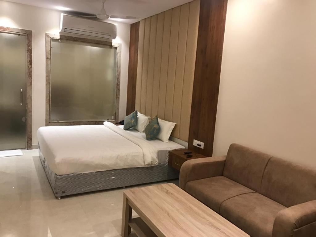 Hotel Hari Vilaas Varanasi Ngoại thất bức ảnh