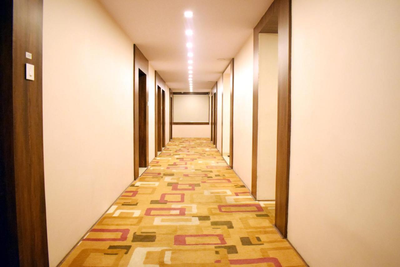 Hotel Hari Vilaas Varanasi Ngoại thất bức ảnh