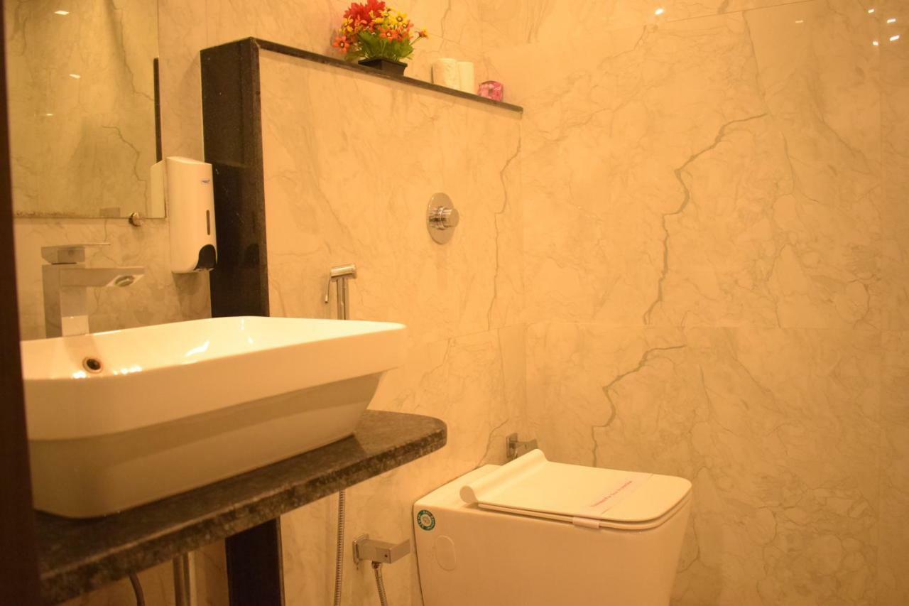 Hotel Hari Vilaas Varanasi Ngoại thất bức ảnh